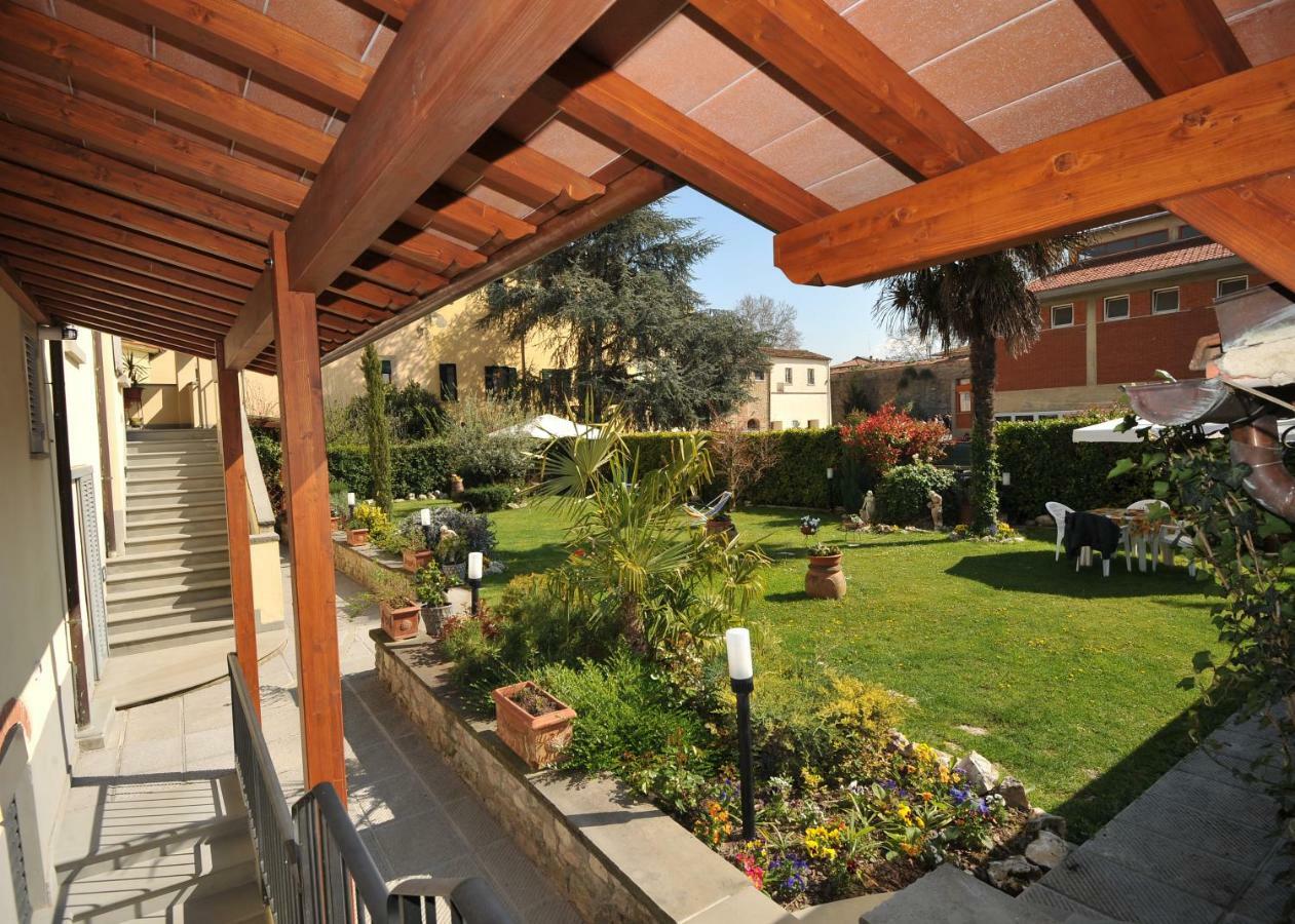 Residence Le Gagli Arde Ареццо Экстерьер фото